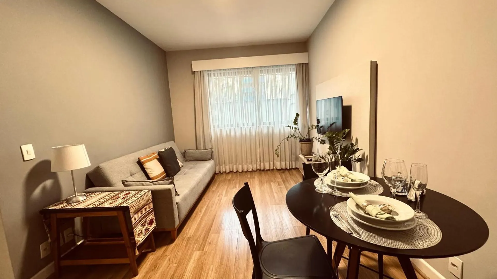 Apartment 108 - Rentaqui Flat Jardins Lar Residence Sao Paulo